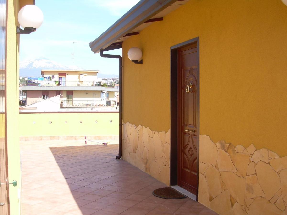 Attico Etnamare Gravina di Catania Exterior foto